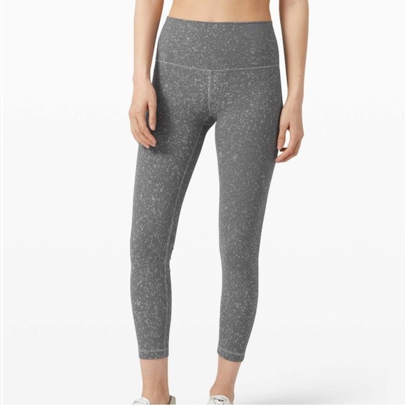 Lululemon Wunder Under High-Rise Tight *Spray 25"
Washed Asphalt Grey - Picture 1 of 10